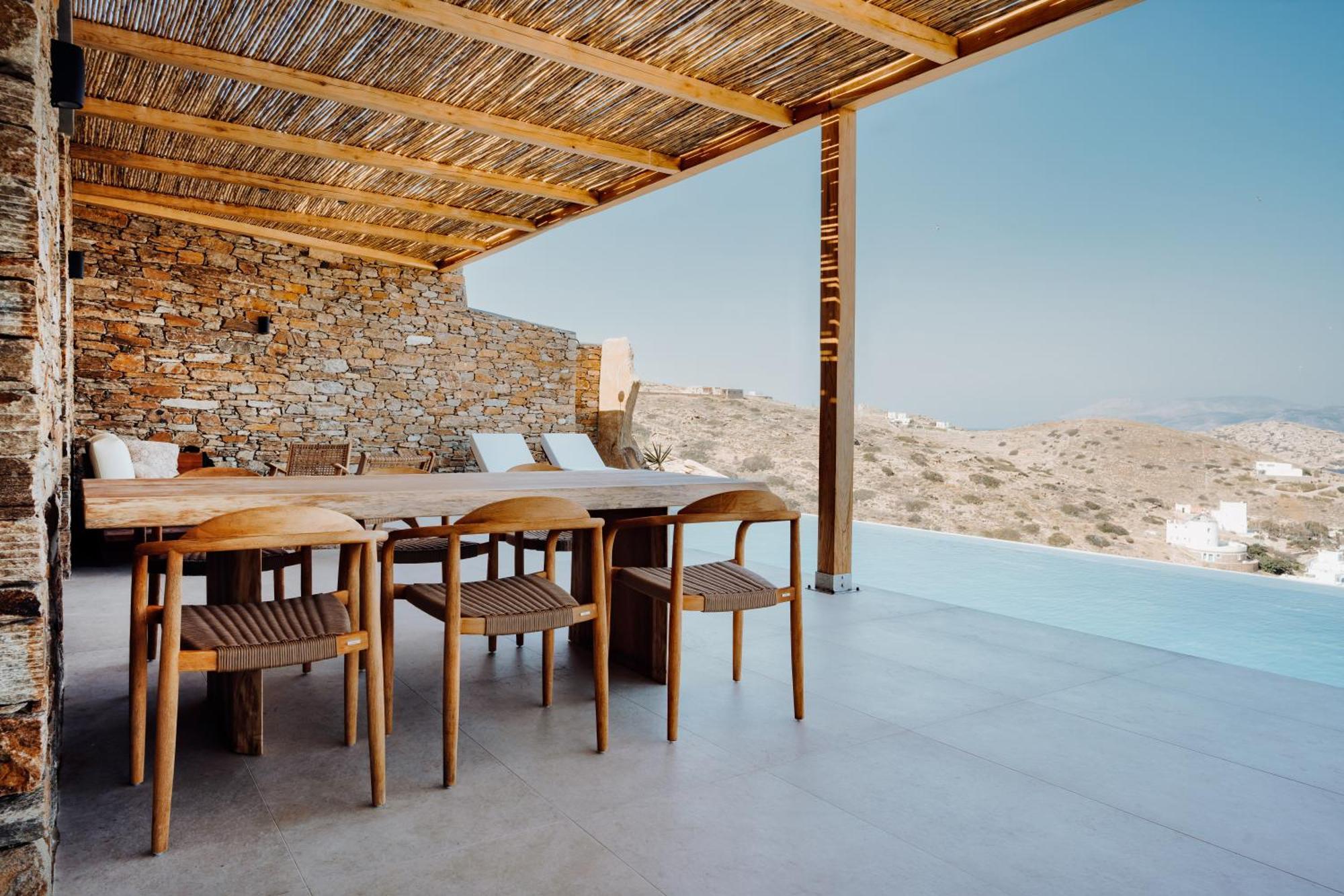Mirabilis Villa